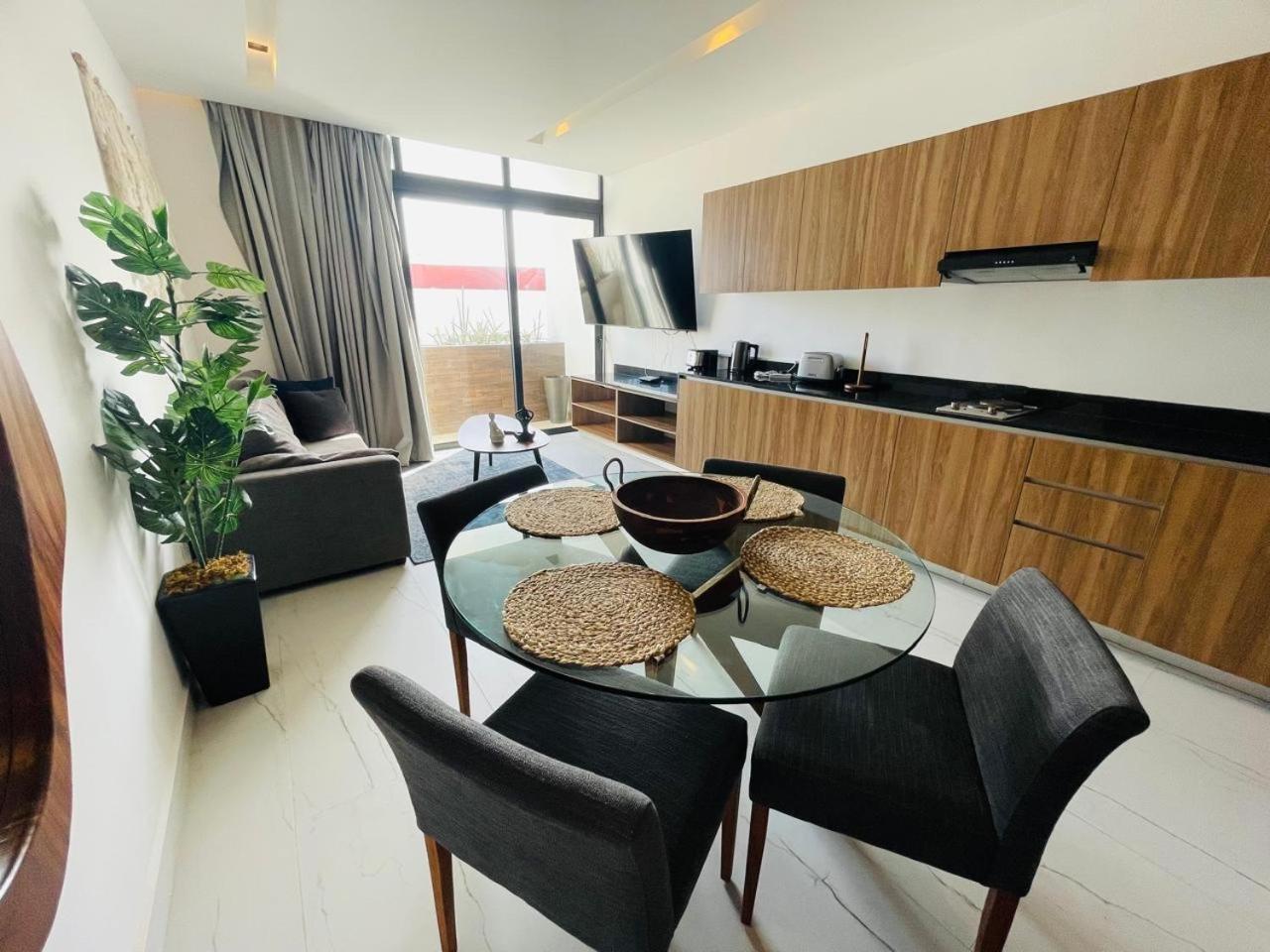 Big, Modern And Beautiful Beach Apartament 1Br Ocean View Playa del Carmen Kültér fotó
